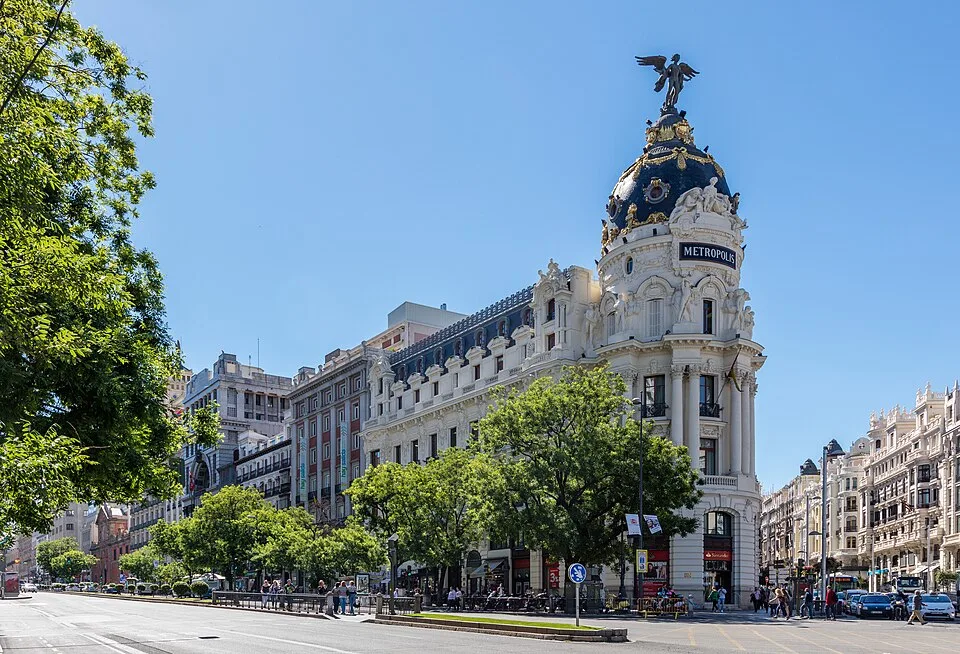 Madrid — Metropolis Building, Madrid